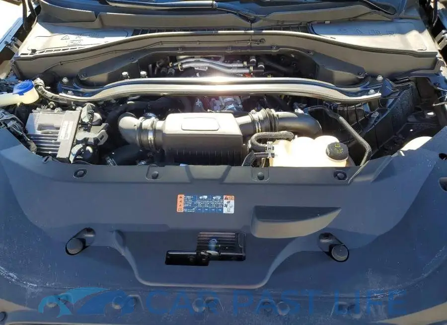 5LM5J7XC8PGL04800# 12