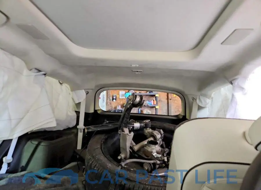 5LM5J9XC9PGL28678# 10