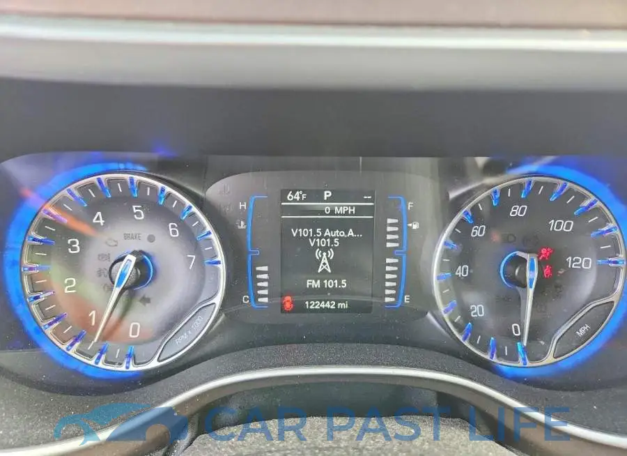 2C4RC1CG2MR555024# 9