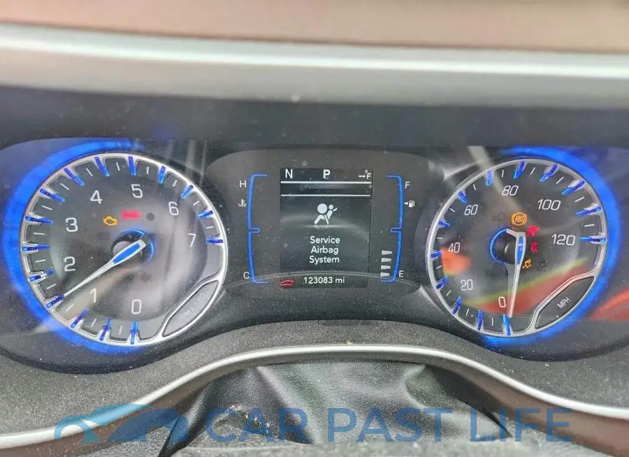 2C4RC1DG3LR264366# 9