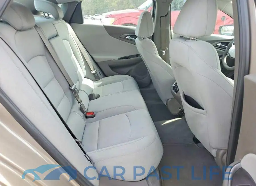 1G1ZD5ST9NF137385# 10