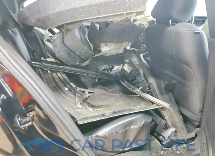 1FAHP2E85HG126209# 10