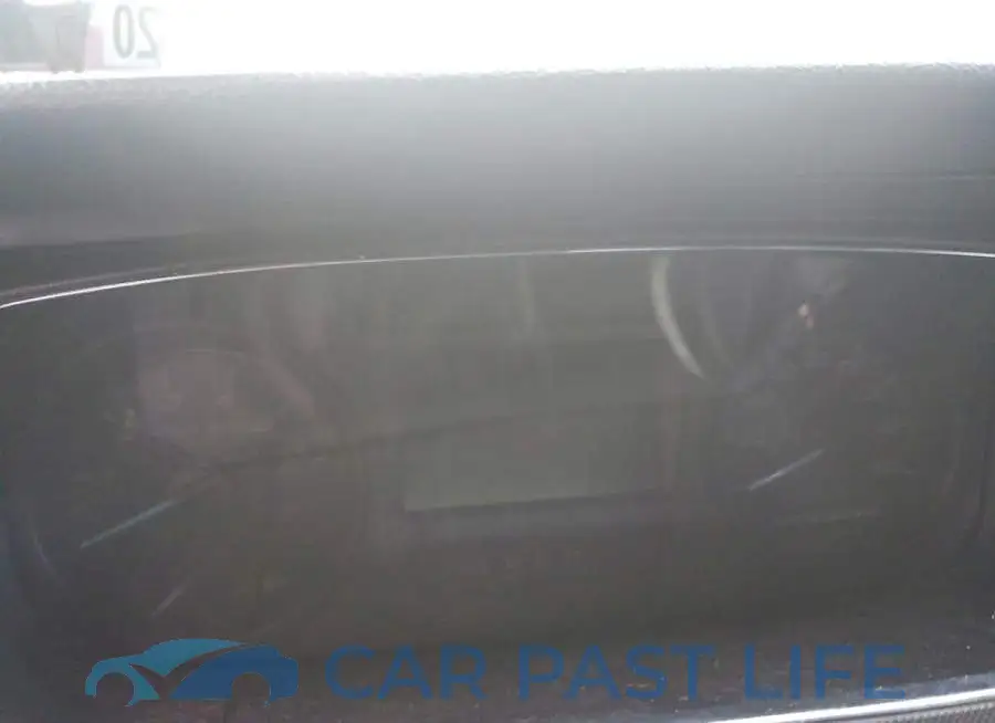 1FAHP2MK3JG104390# 9