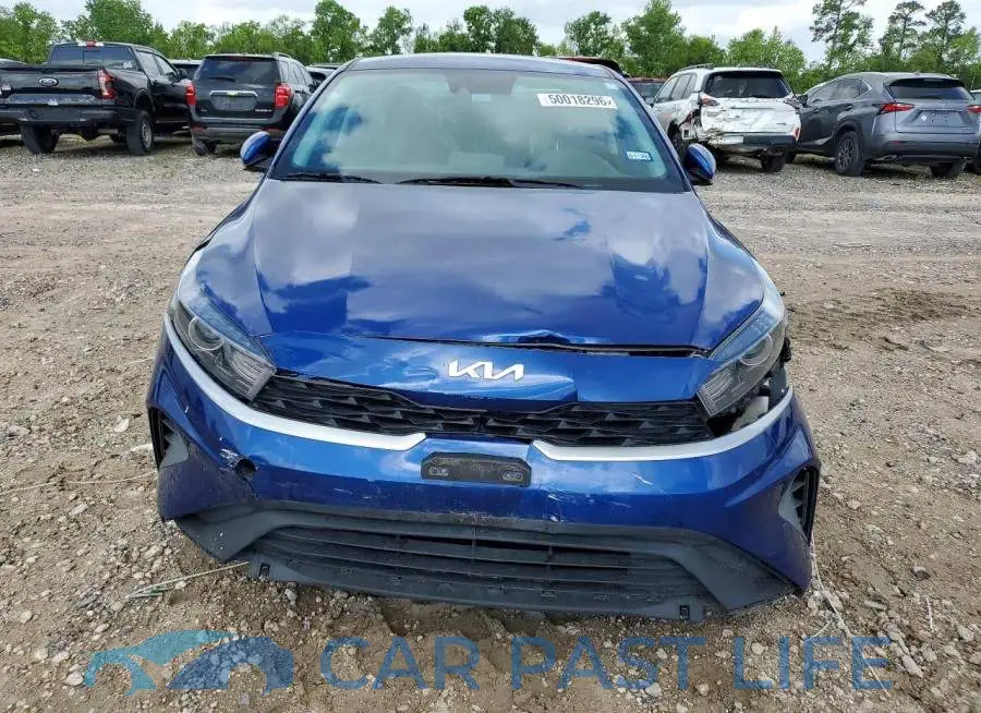 3KPF24AD3PE584845# 5