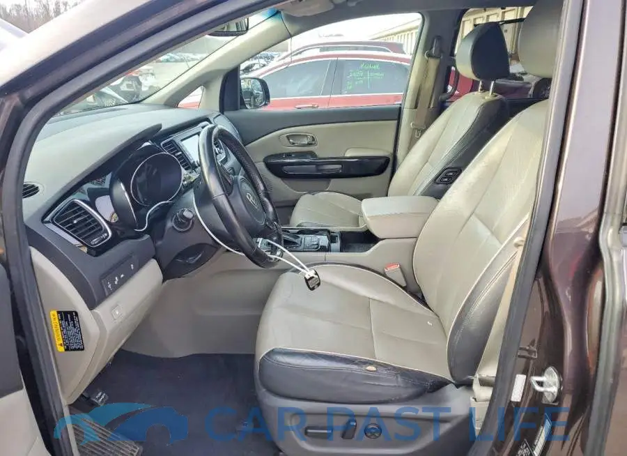 KNDMC5C1XJ6395863# 7