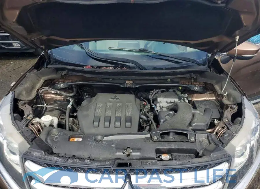JA4AT5AA2JZ044489# 12