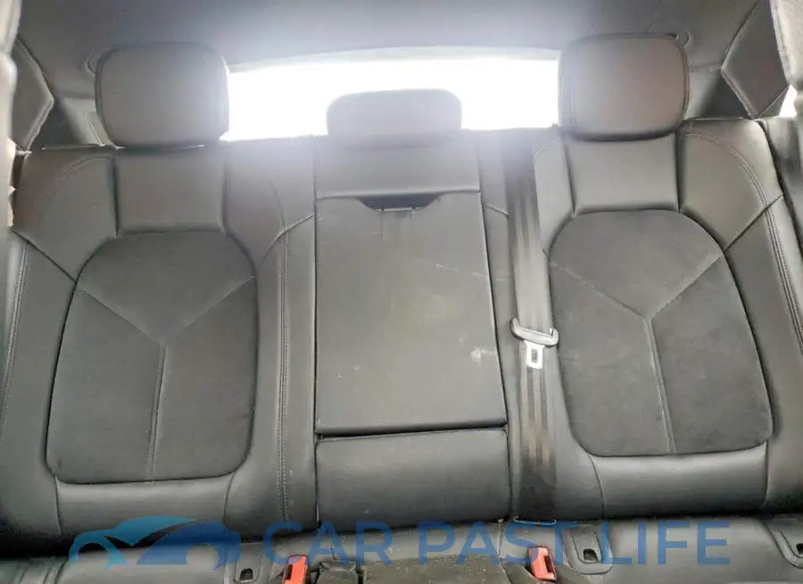 WP1AA2A50JLB03652# 10
