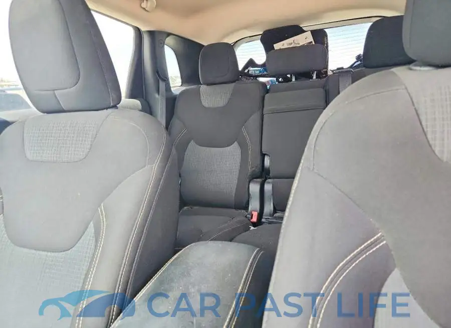 1C4PJLCB8HW623840# 10