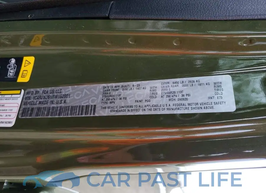1C4RJXU61RW162001# 12