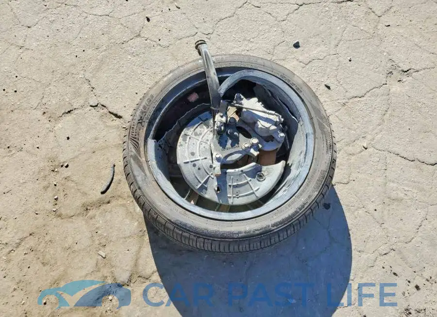 2C3CDZJG8MH573770# 12