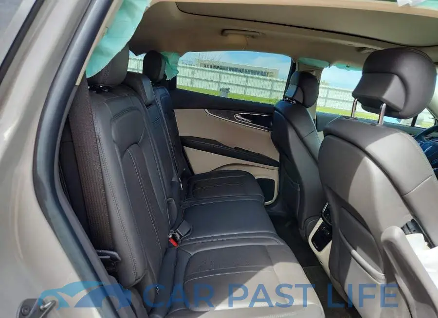 2LMPJ8KP1LBL12125# 11