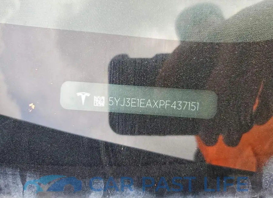 5YJ3E1EAXPF437151# 12