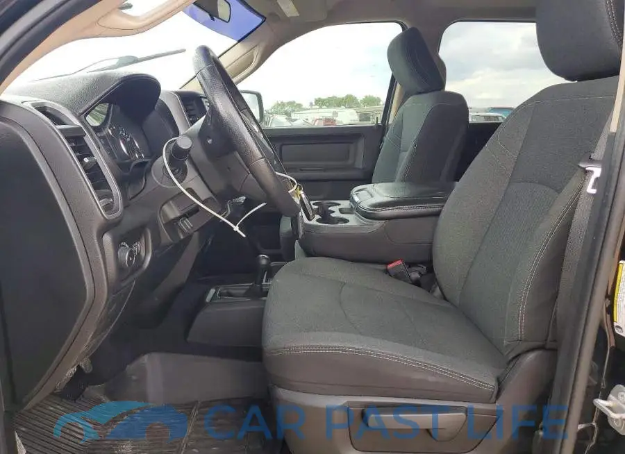 3C6UR5CJ6LG229377# 7