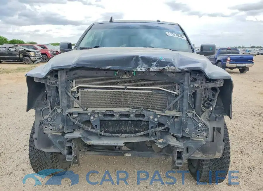 3C6UR5CJ6LG229377# 5