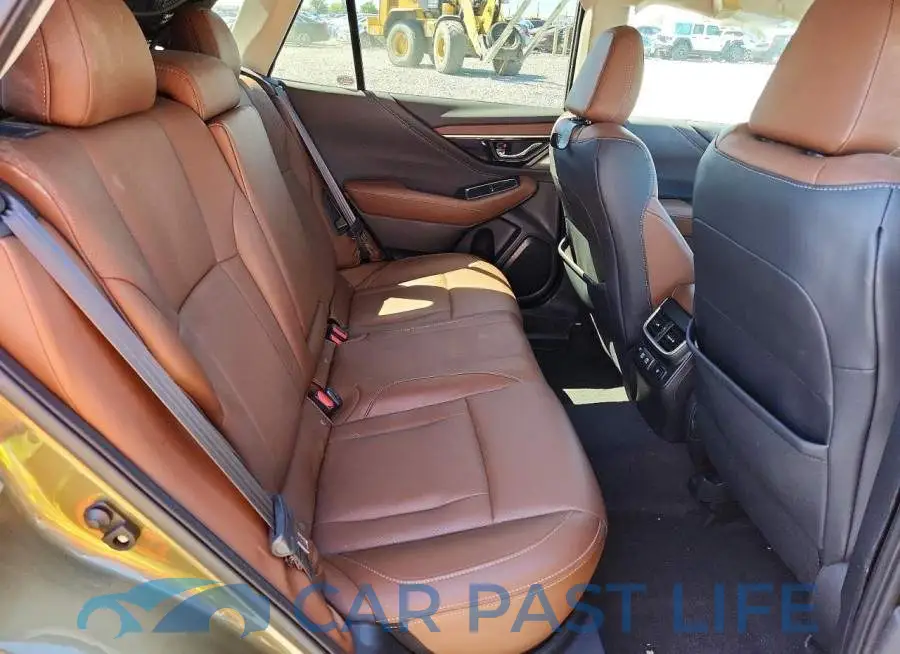4S4BTGPD6M3136733# 10