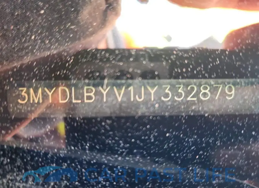 3MYDLBYV1JY332879# 12