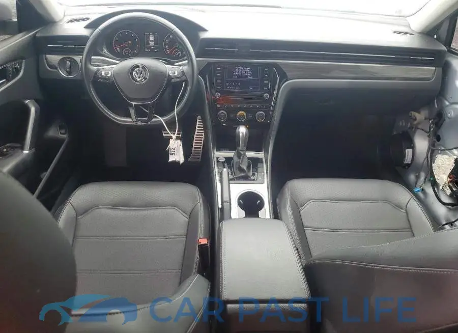 1VWMA7A31LC017230# 8