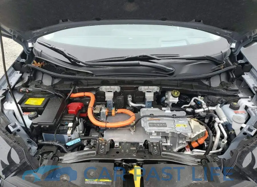 JN8BF0BE4SM460679# 12