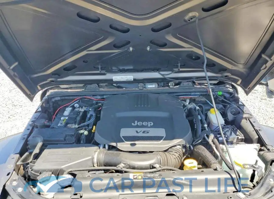 1C4BJWDG5JL851534# 12