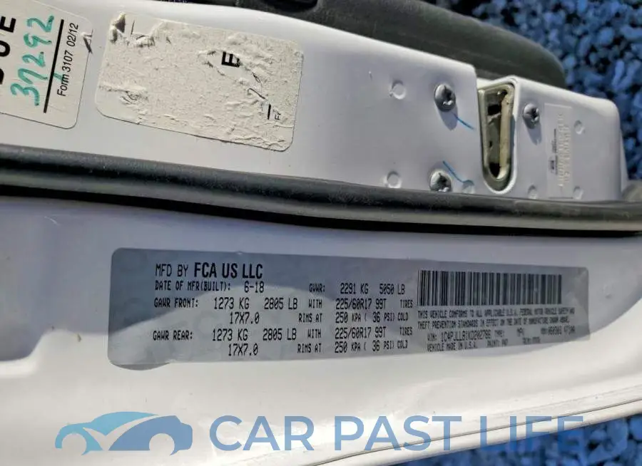 1C4PJLLB1KD202786# 12