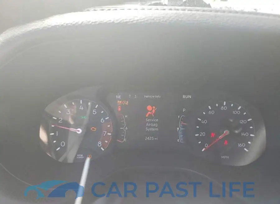 3C4NJDBNXTT201530# 9