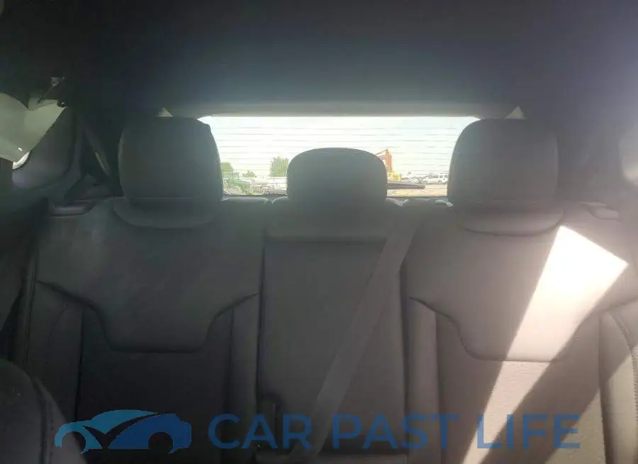 3C4NJDBNXTT201530# 10