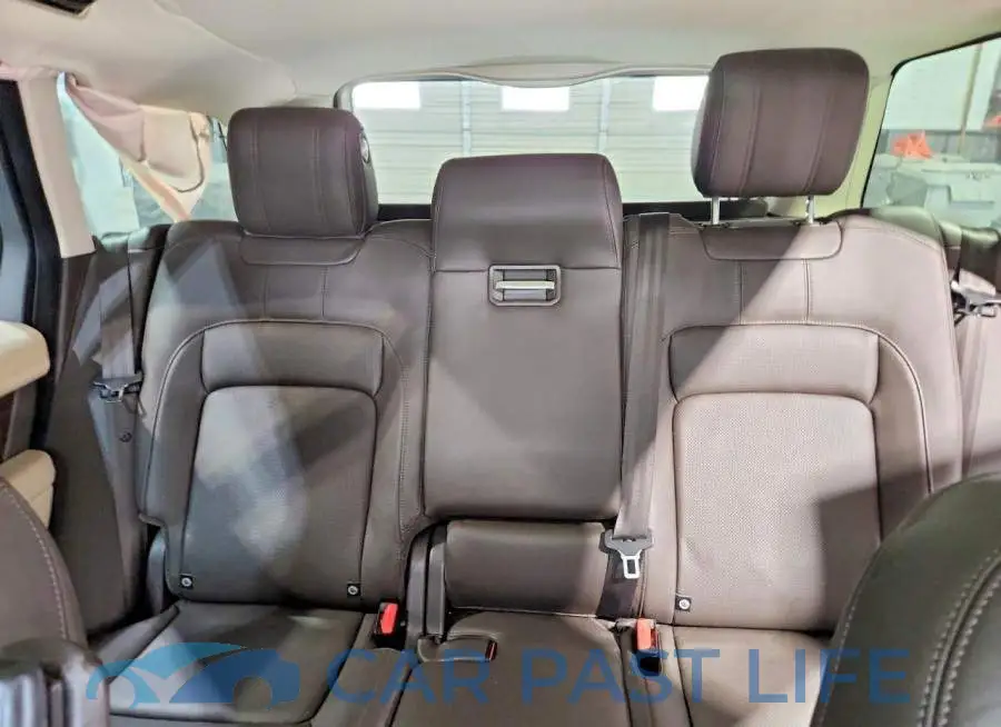 SALGS2RU6MA431672# 10
