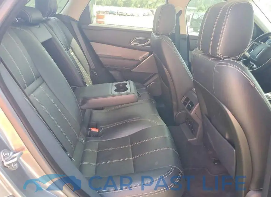 SALYB2RN8JA734820# 10