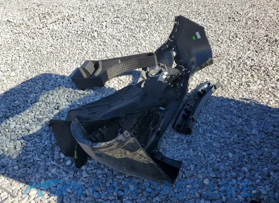 2LMPJ8KP3PBL18739# 12