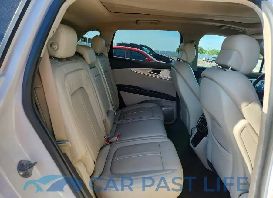2LMPJ8L93KBL41947# 11