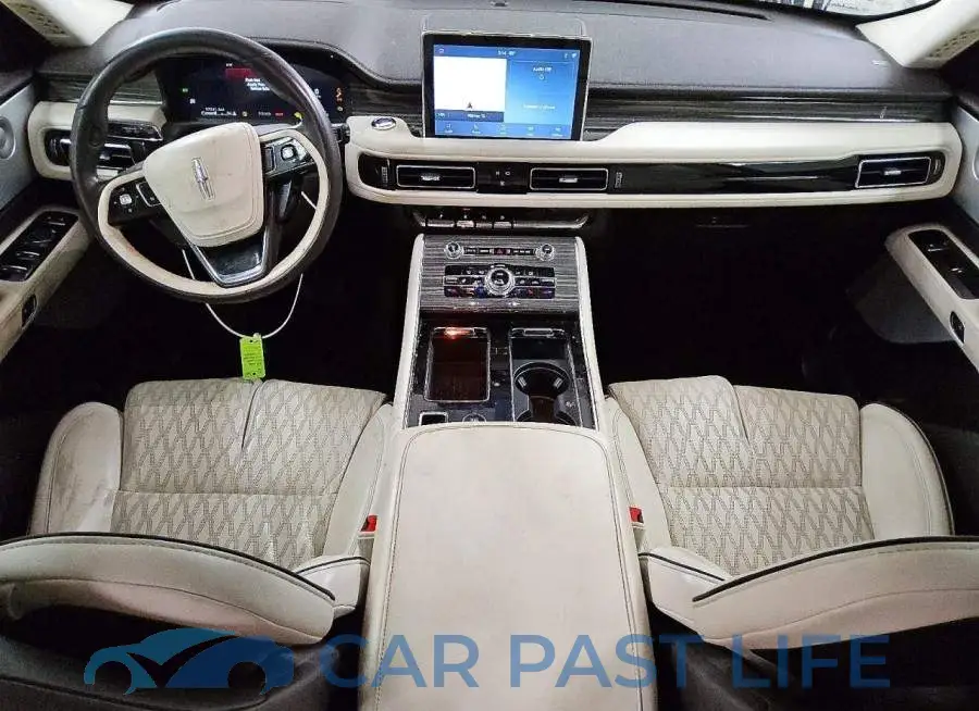 5LM5J9XC2LGL29827# 8