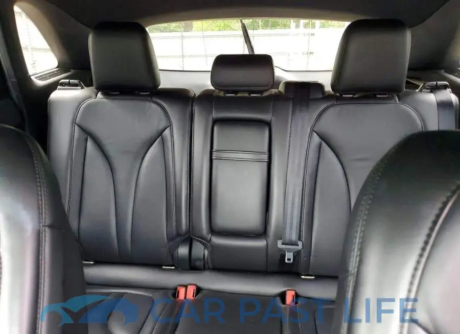 5LMCJ2C90KUL42827# 10