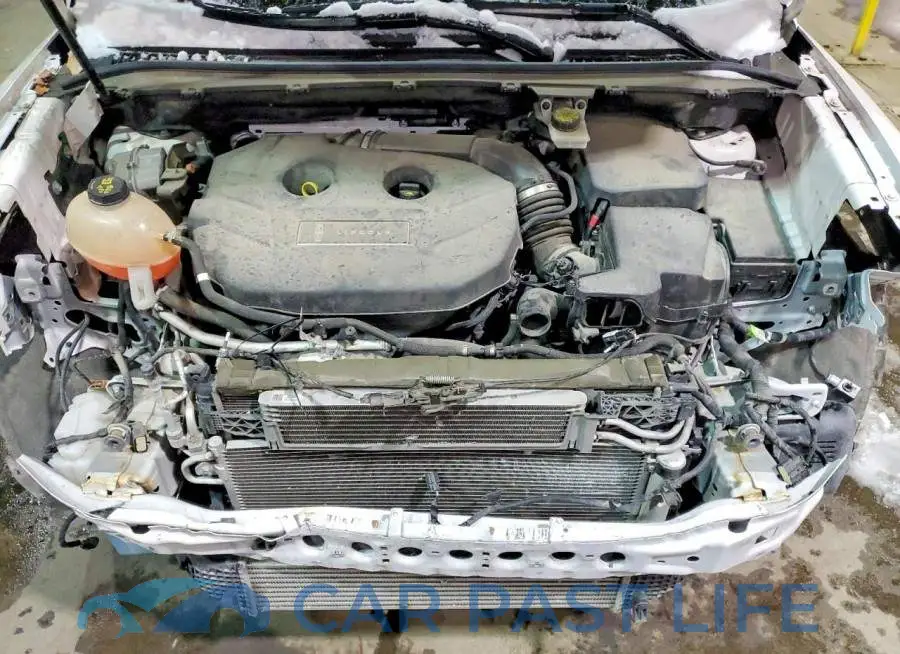 5LMCJ3D95KUL16499# 12