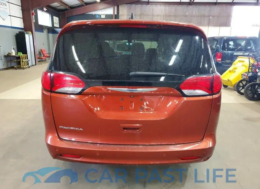 2C4RC1AG3JR172515# 6