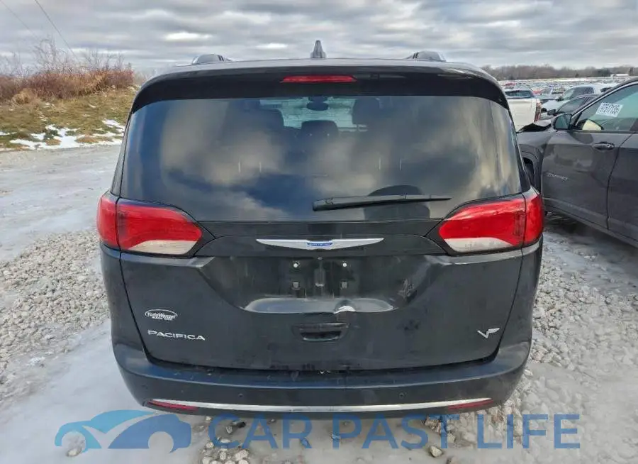 2C4RC1EG5JR228495# 6