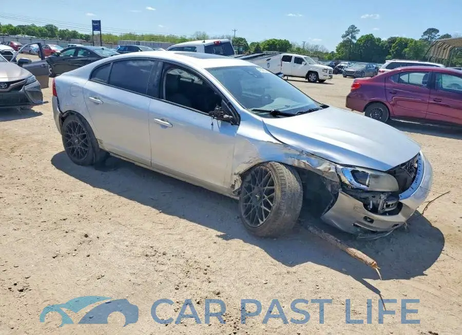 LYV402HM5HB149975# 4