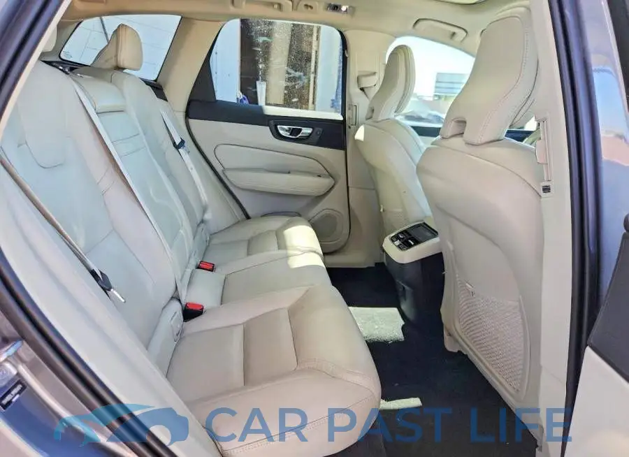 YV4102DL2M1854974# 11