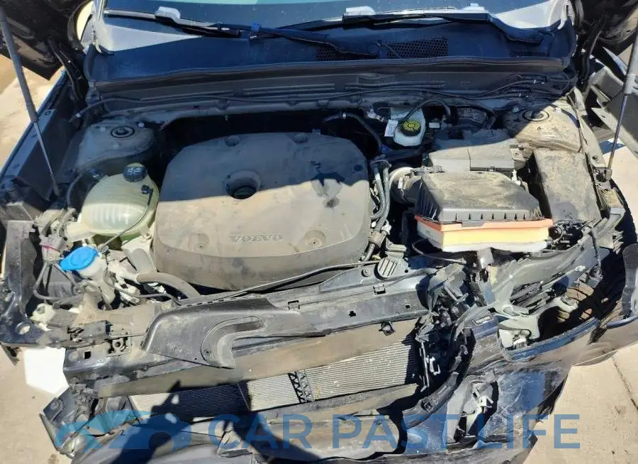 YV4162UK2L2292668# 12