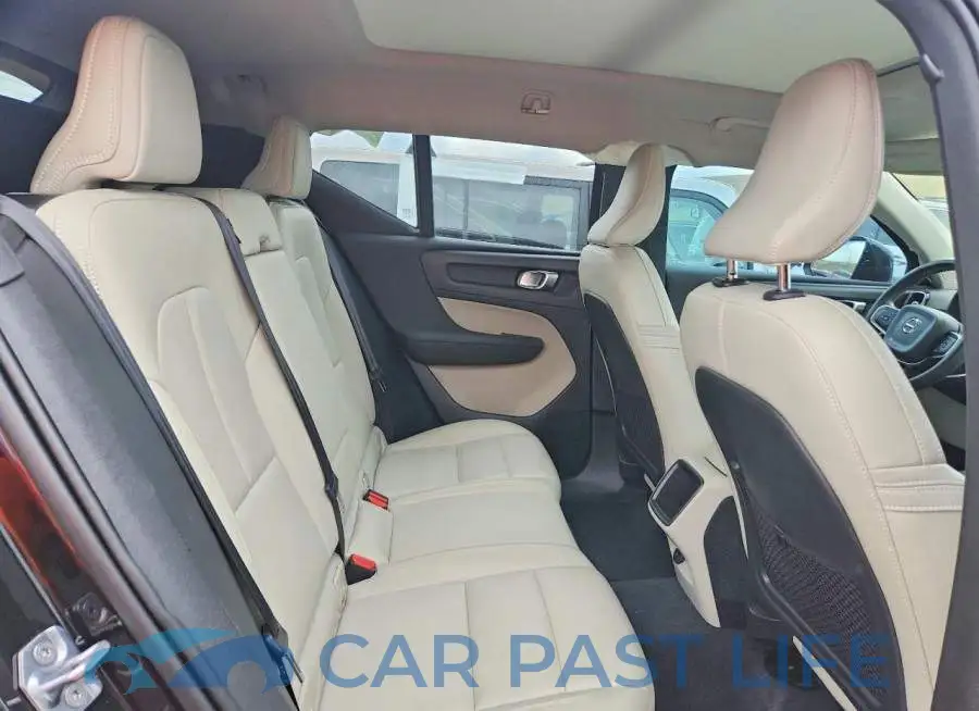 YV4162UK2L2292668# 11