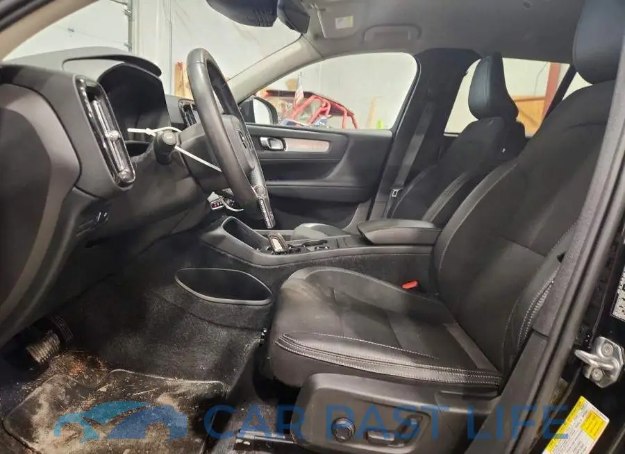 YV4162UK5L2323704# 7