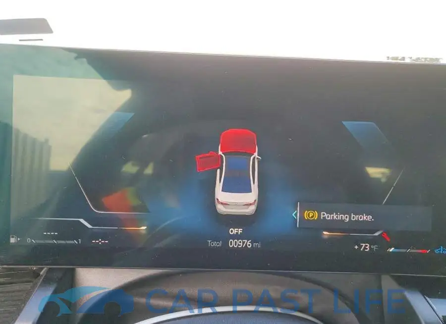 WBA43FJ06TCV63502# 9