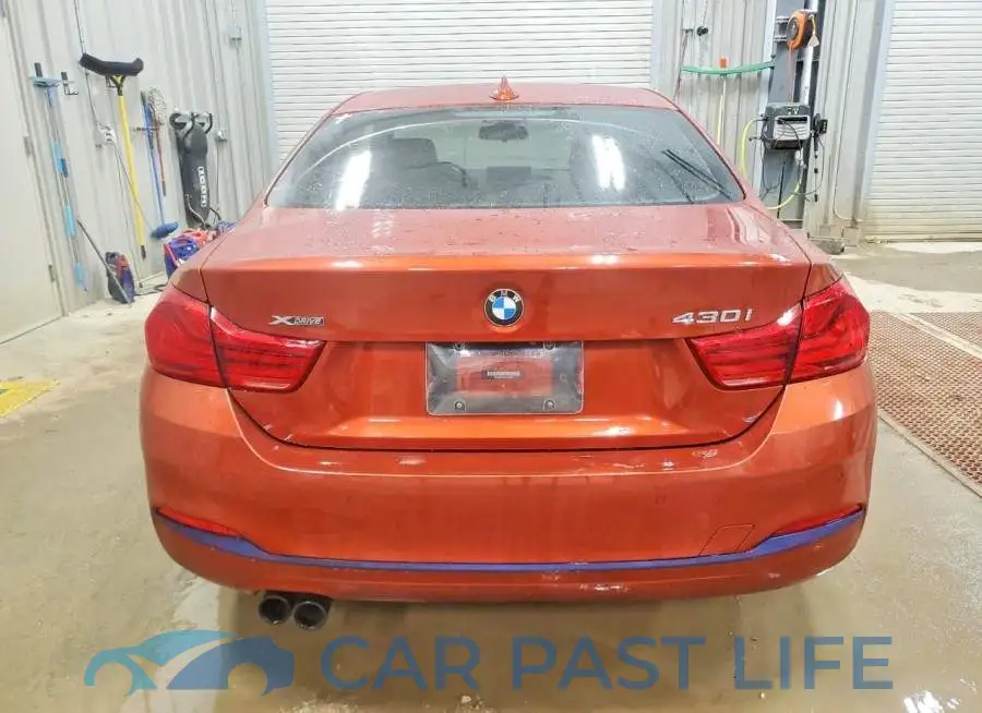 WBA4W5C52JAA49930# 6