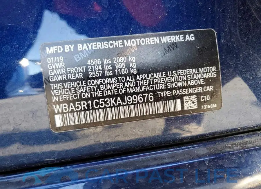 WBA5R1C53KAJ99676# 13