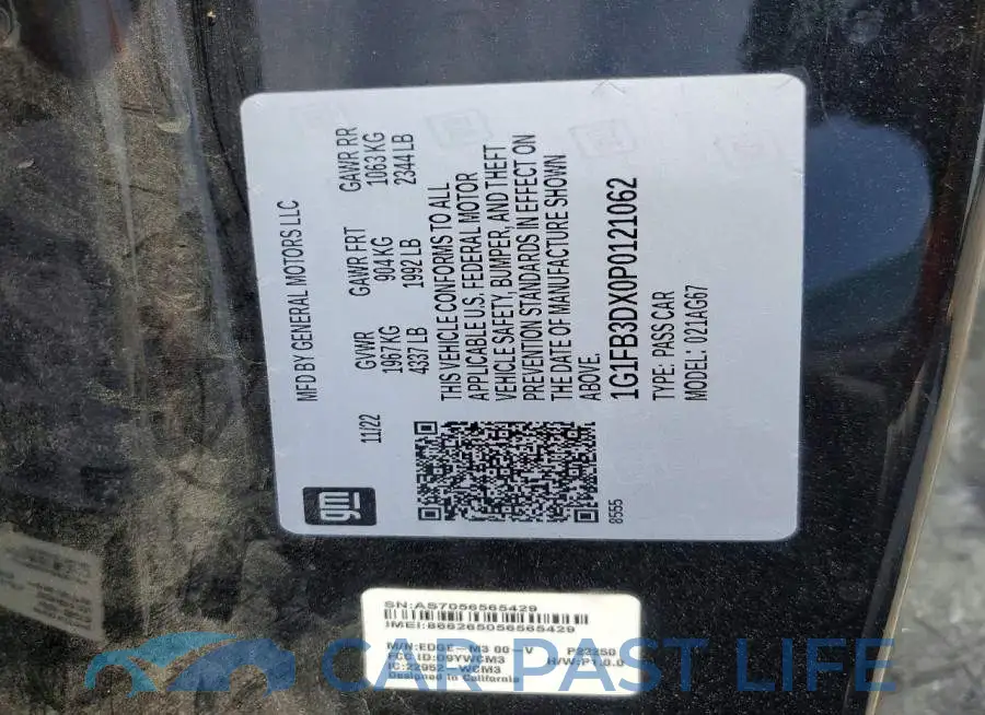 1G1FB3DX0P0121062# 13