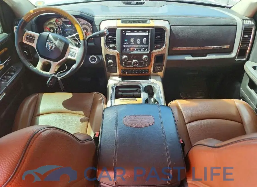3C6UR5PL6JG351939# 8