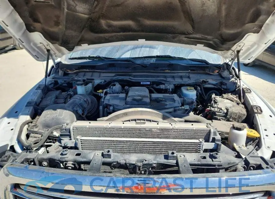 3C6UR5PL6JG351939# 11