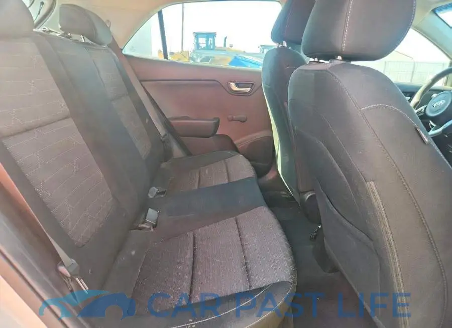 3KPA25AB6JE074804# 10