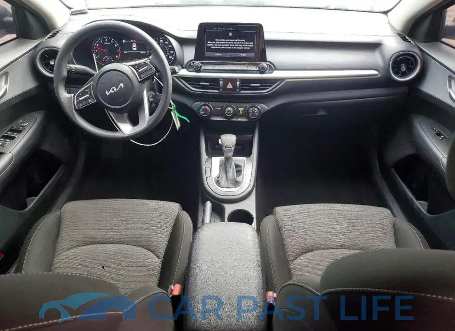3KPF24ADXPE686840# 8