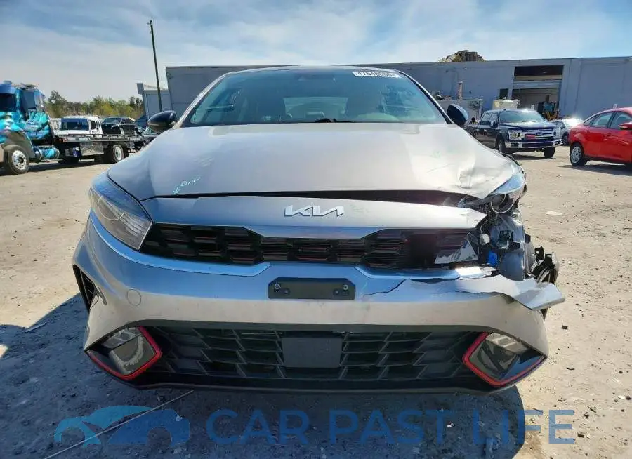 3KPF54AD7PE588145# 5