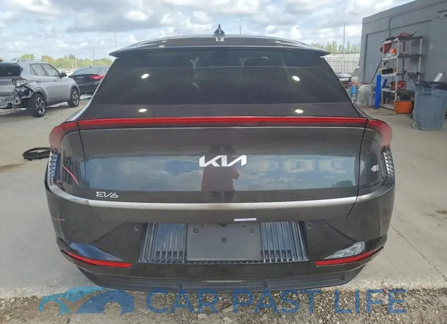 KNDC3DLC7R5214081# 6